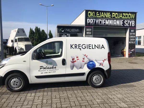 reklama-na-samochodzie-32